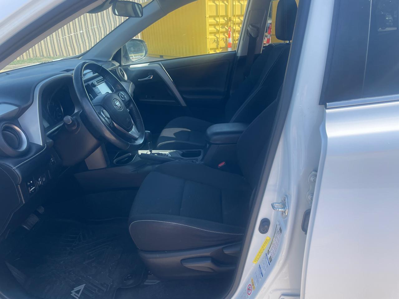 Toyota RAV4 XLE AWD 2018