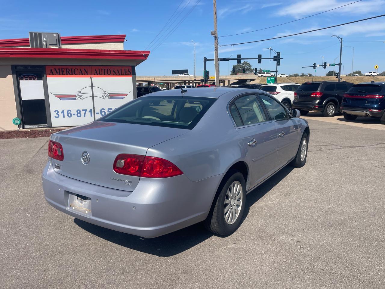 Buick Lucerne CX 2006