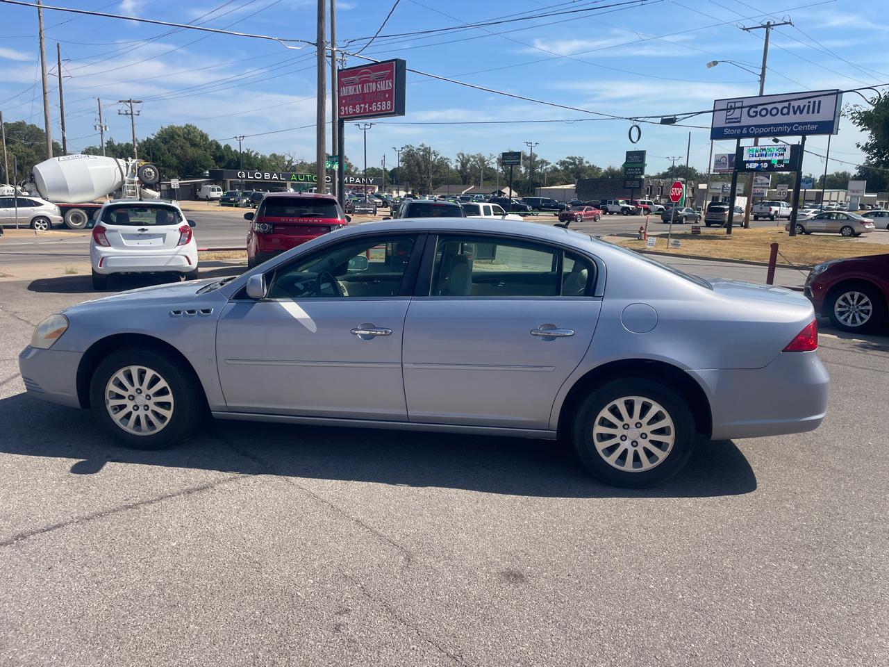 Buick Lucerne CX 2006