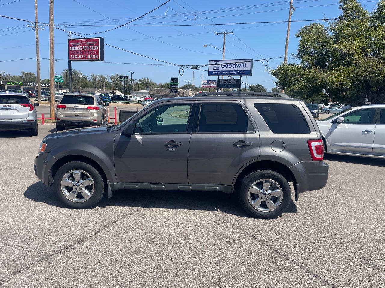 Ford Escape XLT 4WD 2012