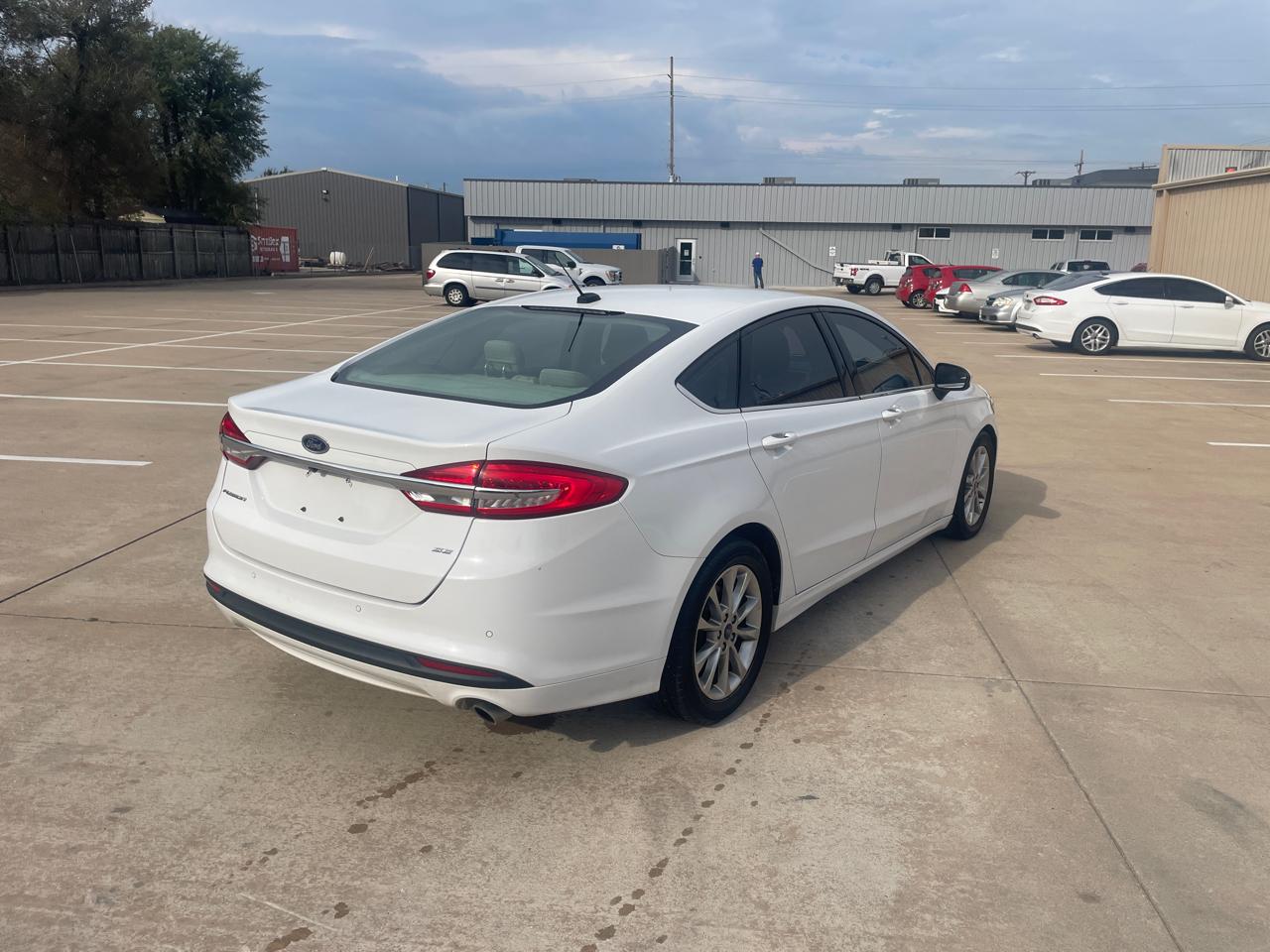 Ford Fusion SE 2017