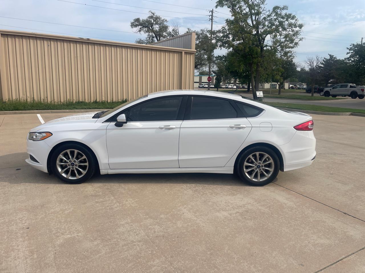 Ford Fusion SE 2017