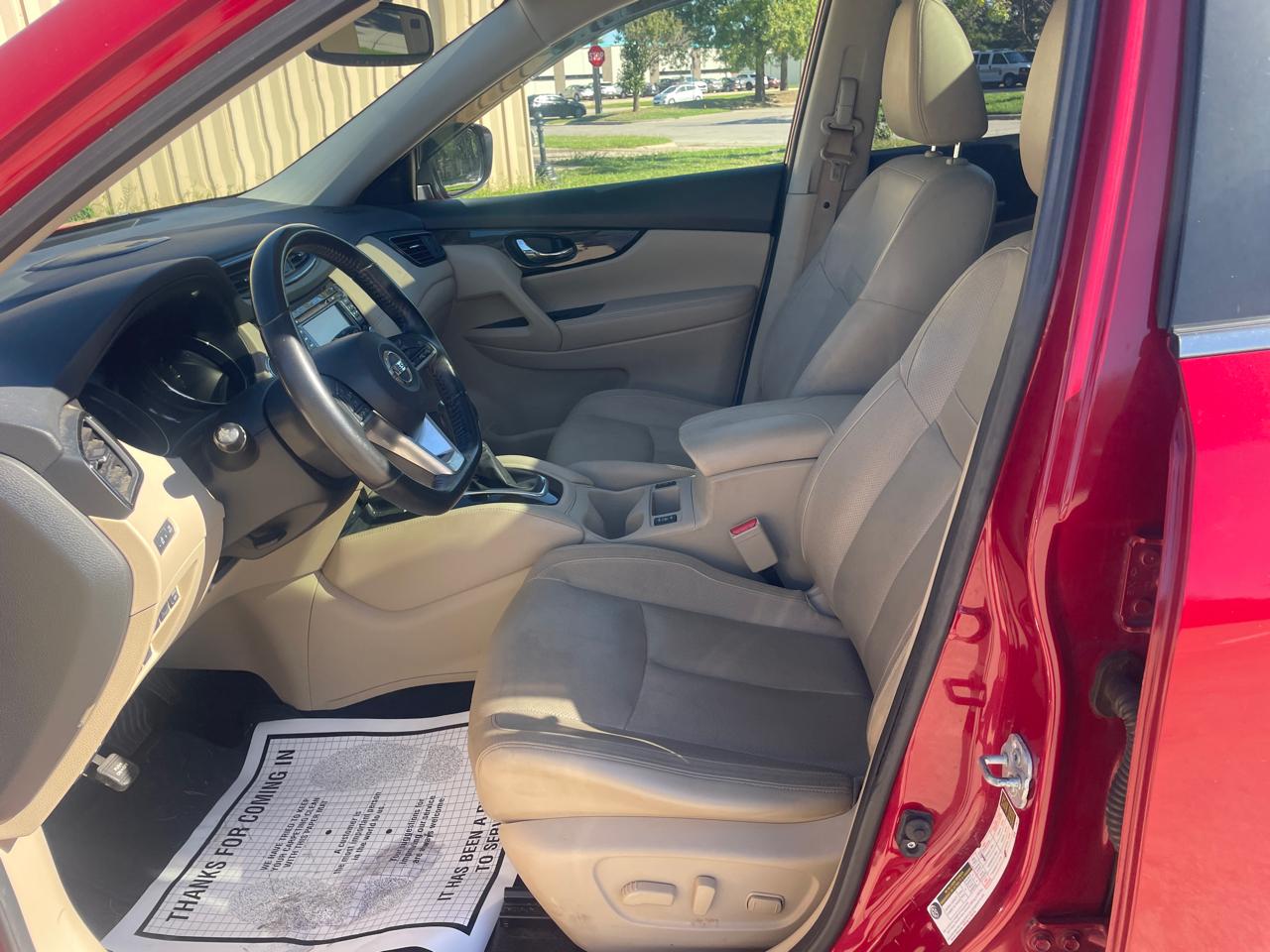 Nissan Rogue SL 4D SUV AWD 2017