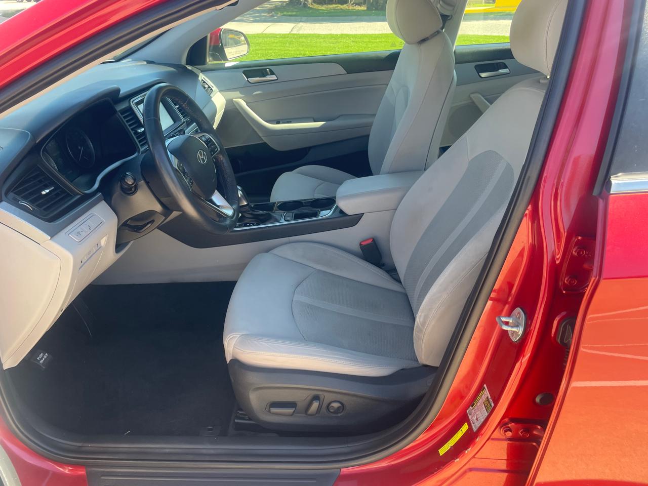 Hyundai Sonata SEL Plus 4D Sedan 2019