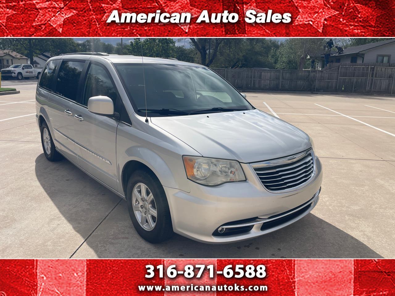 2011 Chrysler Town & Country Touring
