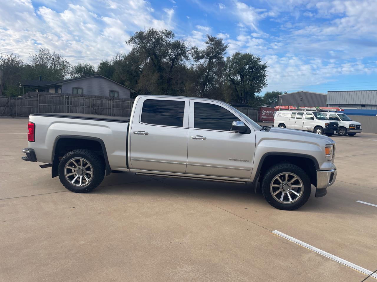 GMC Sierra 1500 SLT Crew Cab Short Box 4WD 2015