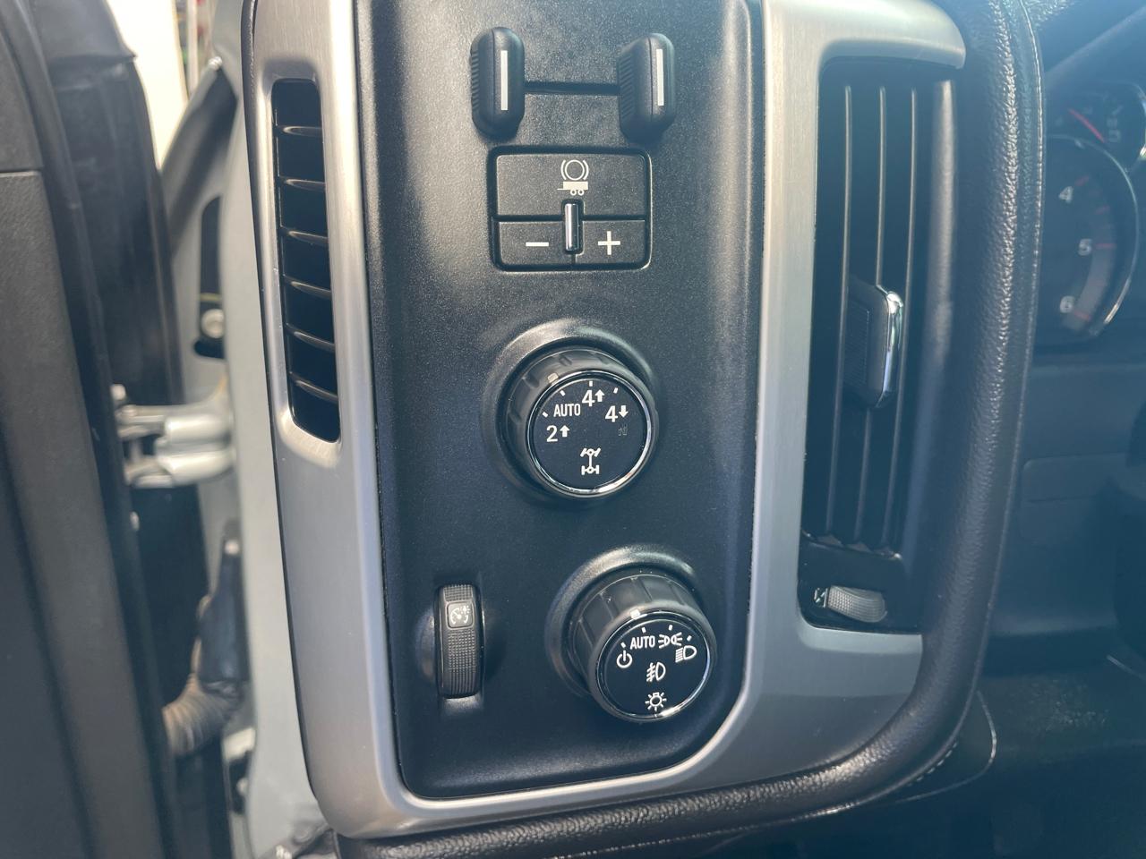 GMC Sierra 1500 SLT Crew Cab Short Box 4WD 2015