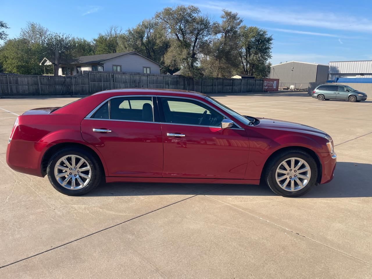 Chrysler 300  2012