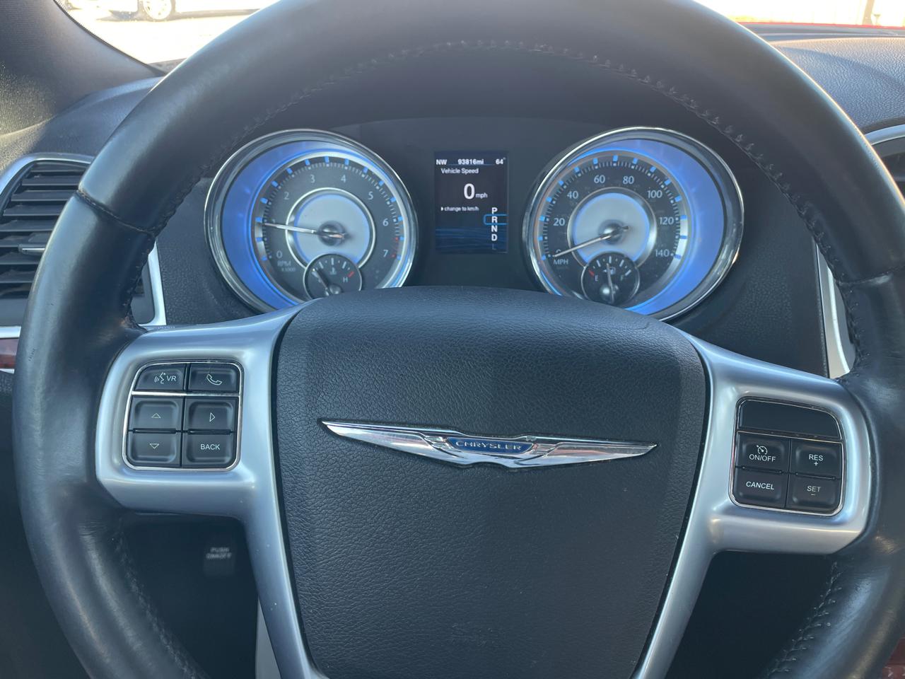 Chrysler 300  2012