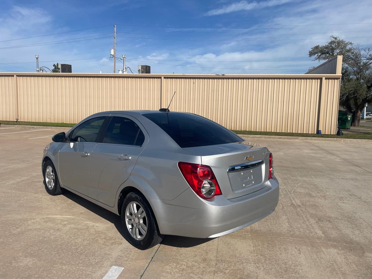 Chevrolet Sonic LT Auto Sedan 2015
