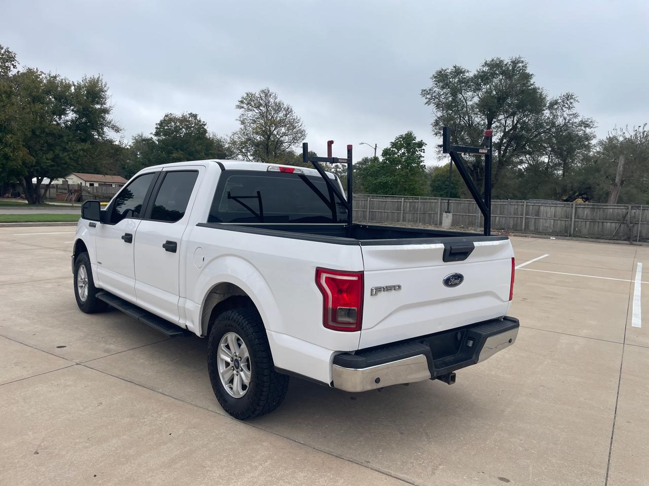 Ford F-150 XL 4WD 2017