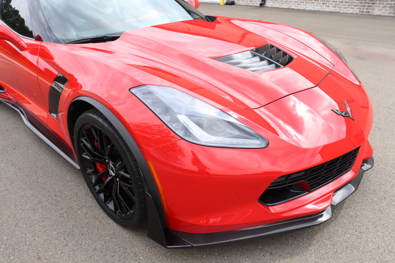 2015 Chevrolet Corvette Z06 Coupe 3LZ photo 4