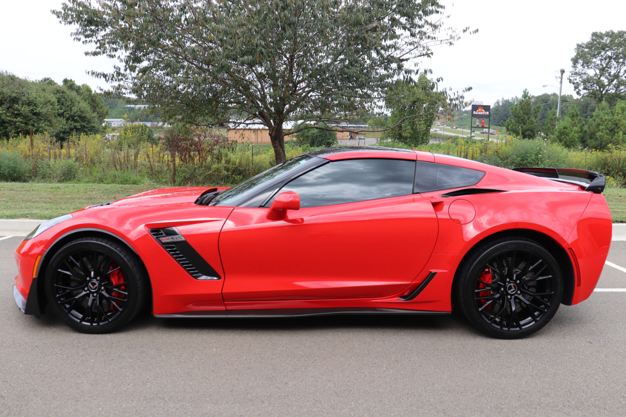 2015 Chevrolet Corvette Z06 Coupe 3LZ photo 11