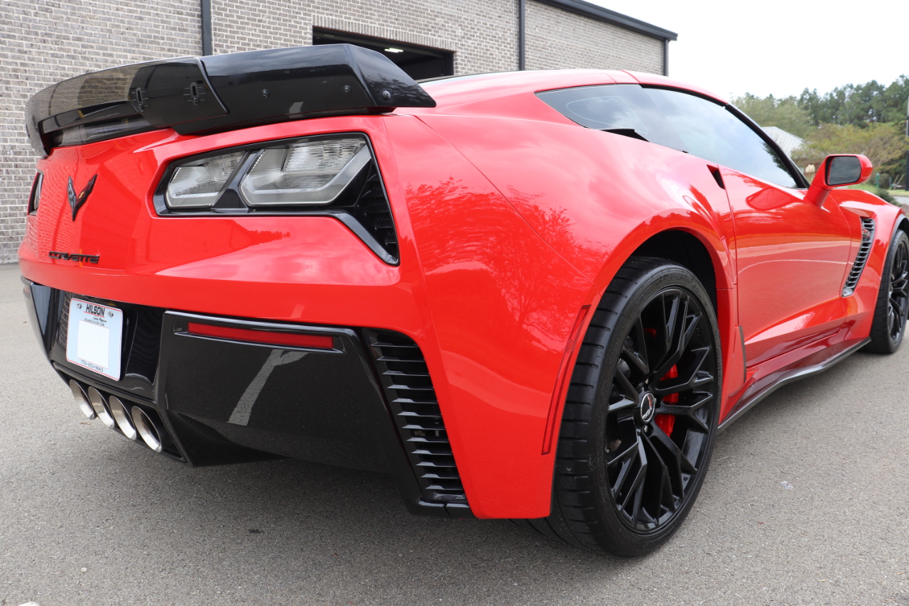 2015 Chevrolet Corvette Z06 Coupe 3LZ photo 17