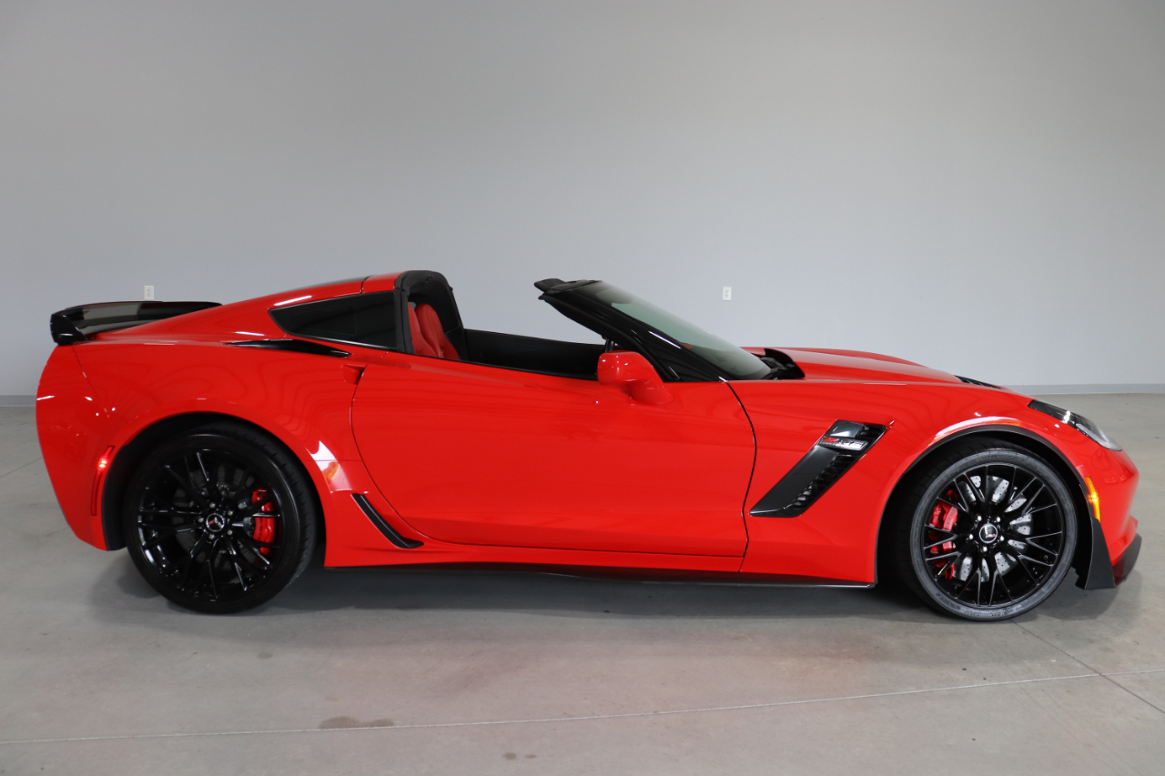 2015 Chevrolet Corvette Z06 Coupe 3LZ photo 26