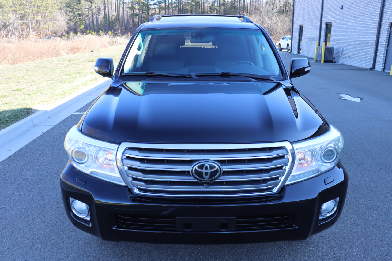 Toyota Land Cruiser 4WD 2013