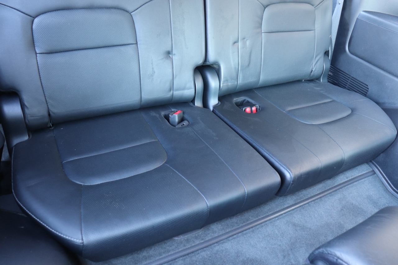 Toyota Land Cruiser 4WD 2013