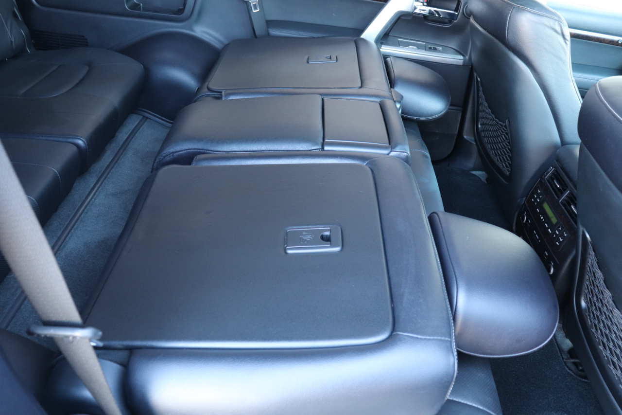 Toyota Land Cruiser 4WD 2013