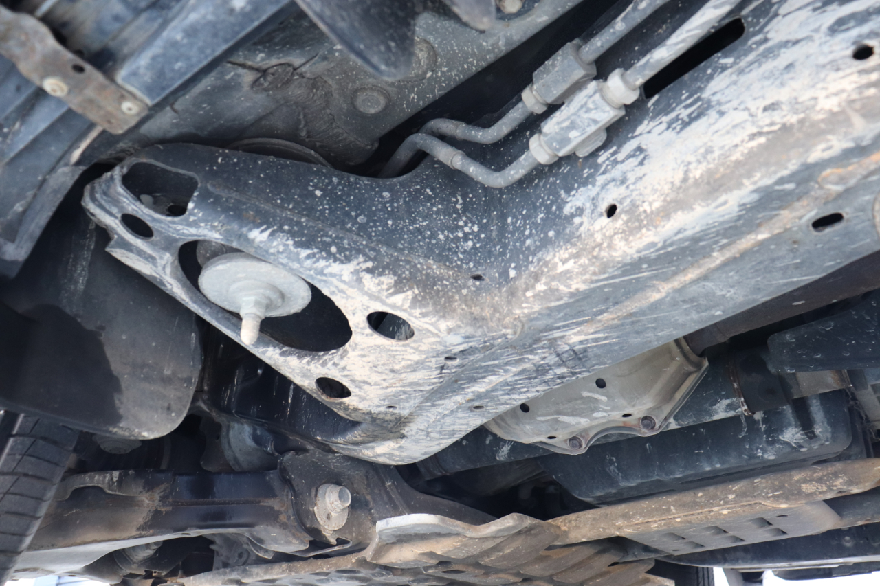 Toyota Land Cruiser 4WD 2013