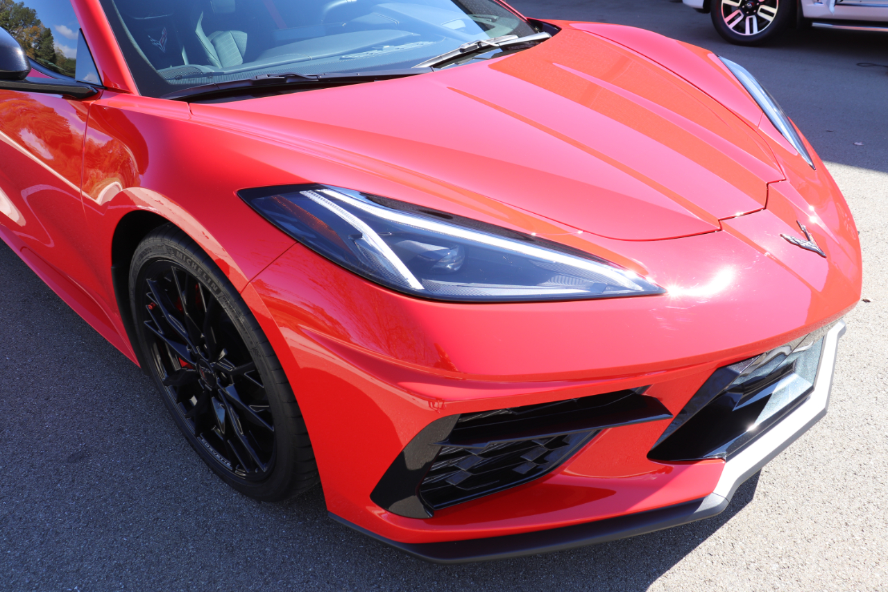 Chevrolet Corvette Z51 2LT Coupe Automatic 2024 Chevrolet Corvette Z51 2LT Coupe Automatic 2024