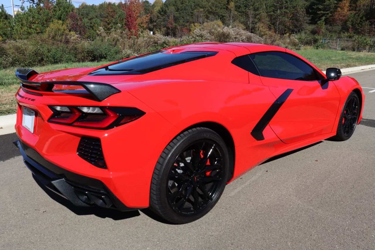 Chevrolet Corvette Z51 2LT Coupe Automatic 2024 Chevrolet Corvette Z51 2LT Coupe Automatic 2024