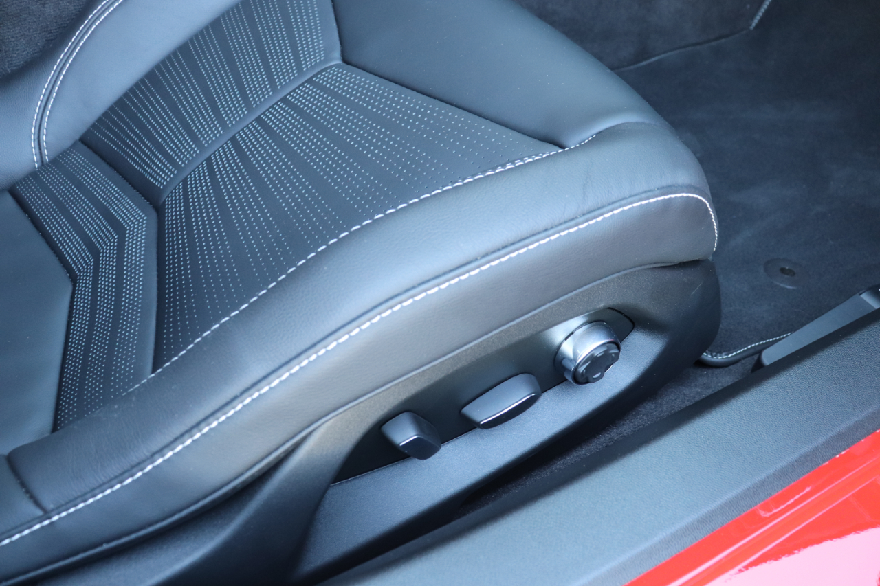 Chevrolet Corvette Z51 2LT Coupe Automatic 2024 Chevrolet Corvette Z51 2LT Coupe Automatic 2024