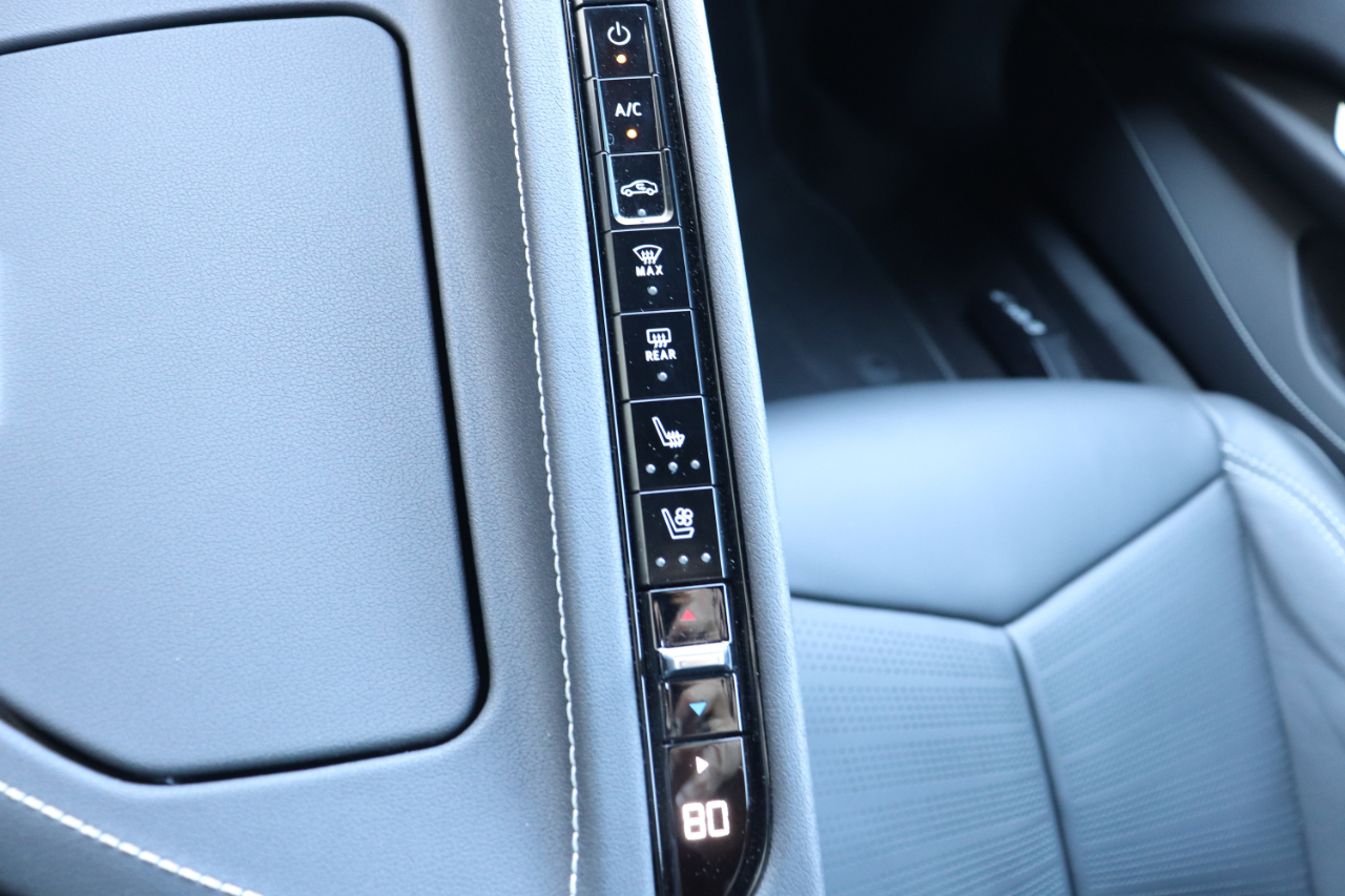 Chevrolet Corvette Z51 2LT Coupe Automatic 2024 Chevrolet Corvette Z51 2LT Coupe Automatic 2024