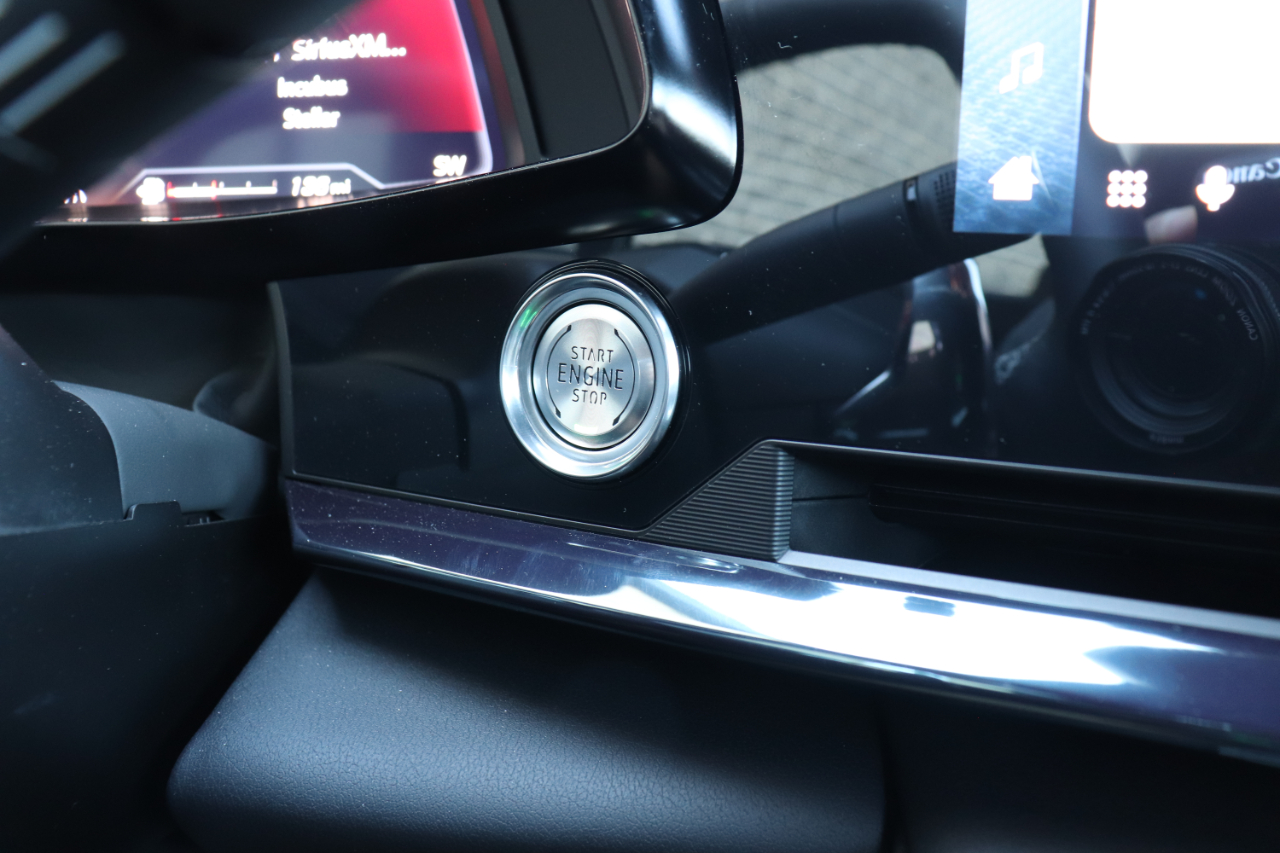 Chevrolet Corvette Z51 2LT Coupe Automatic 2024 Chevrolet Corvette Z51 2LT Coupe Automatic 2024