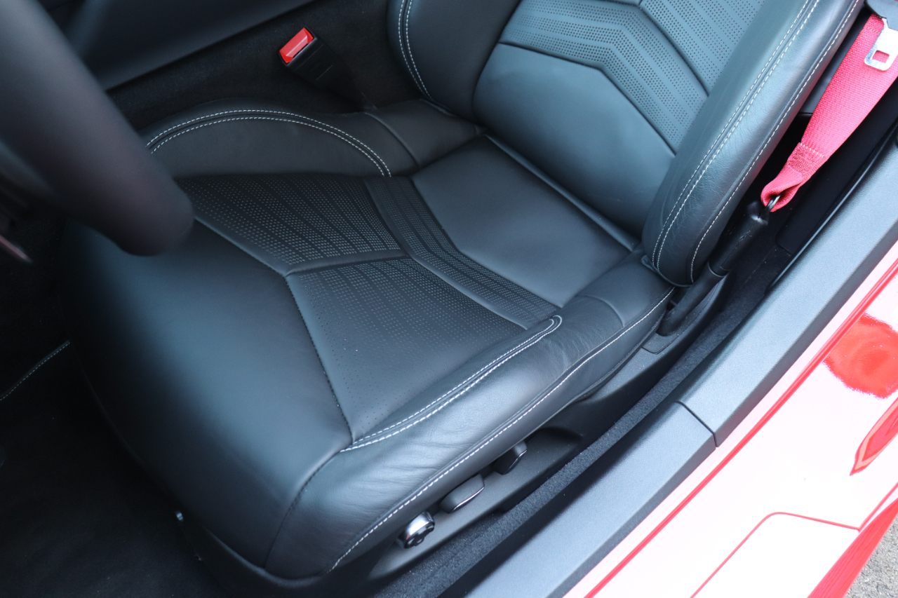 Chevrolet Corvette Z51 2LT Coupe Automatic 2024 Chevrolet Corvette Z51 2LT Coupe Automatic 2024