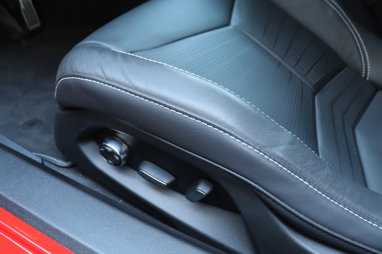 Chevrolet Corvette Z51 2LT Coupe Automatic 2024 Chevrolet Corvette Z51 2LT Coupe Automatic 2024