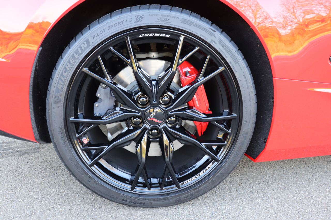 Chevrolet Corvette Z51 2LT Coupe Automatic 2024 Chevrolet Corvette Z51 2LT Coupe Automatic 2024