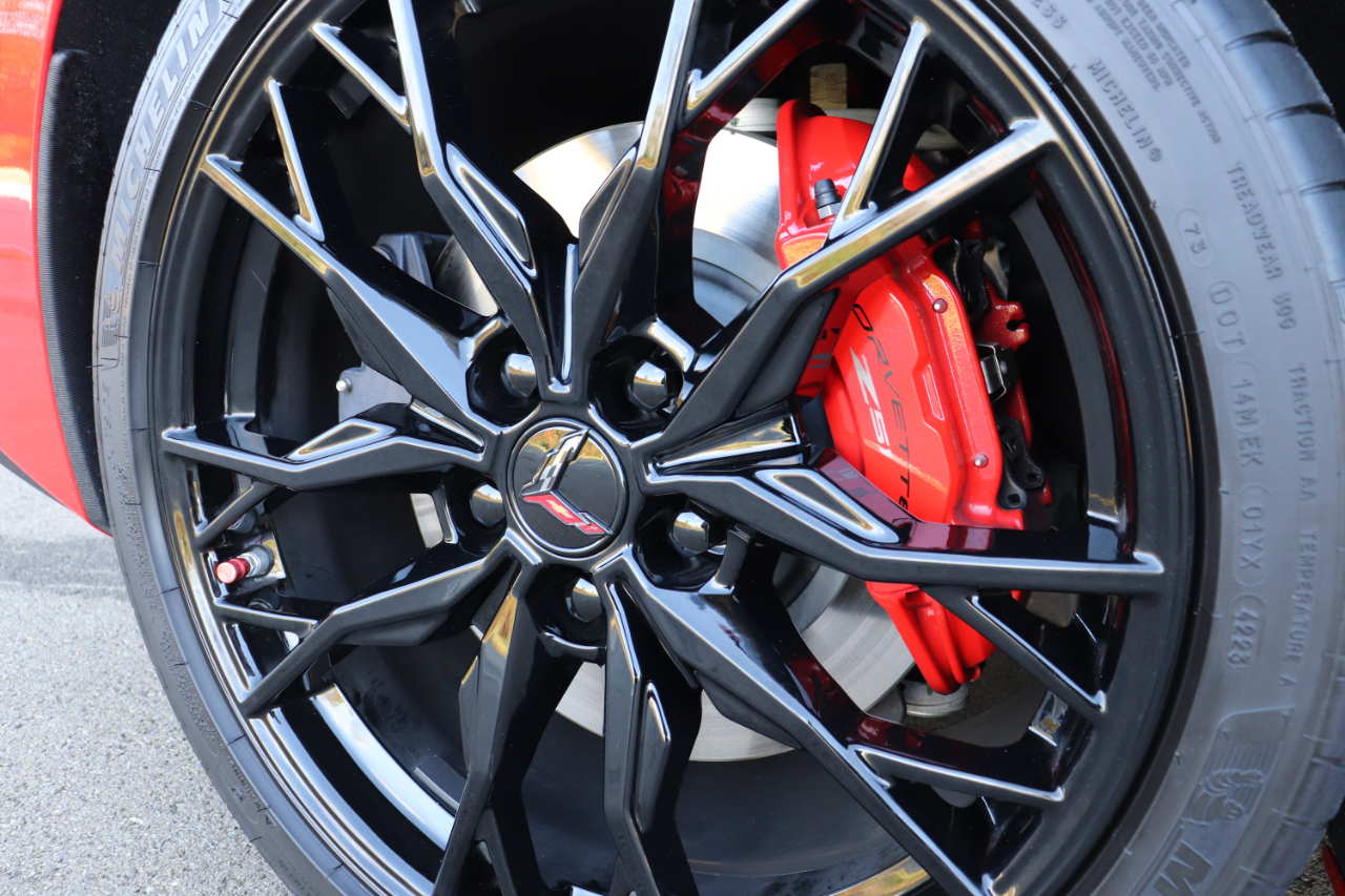 Chevrolet Corvette Z51 2LT Coupe Automatic 2024 Chevrolet Corvette Z51 2LT Coupe Automatic 2024