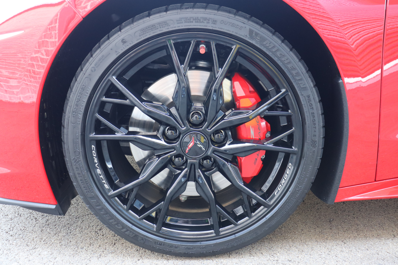 Chevrolet Corvette Z51 2LT Coupe Automatic 2024 Chevrolet Corvette Z51 2LT Coupe Automatic 2024