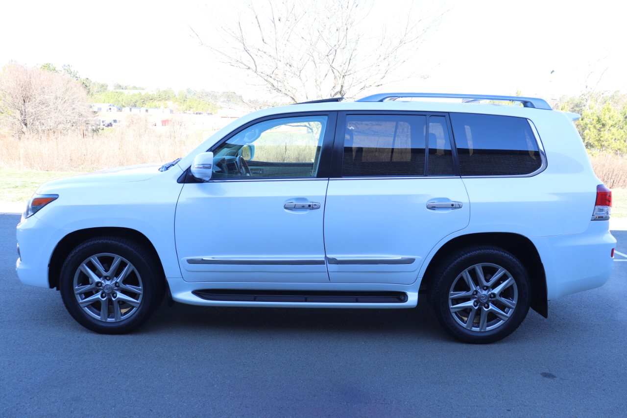 Lexus LX 570 4WD 4dr 2013