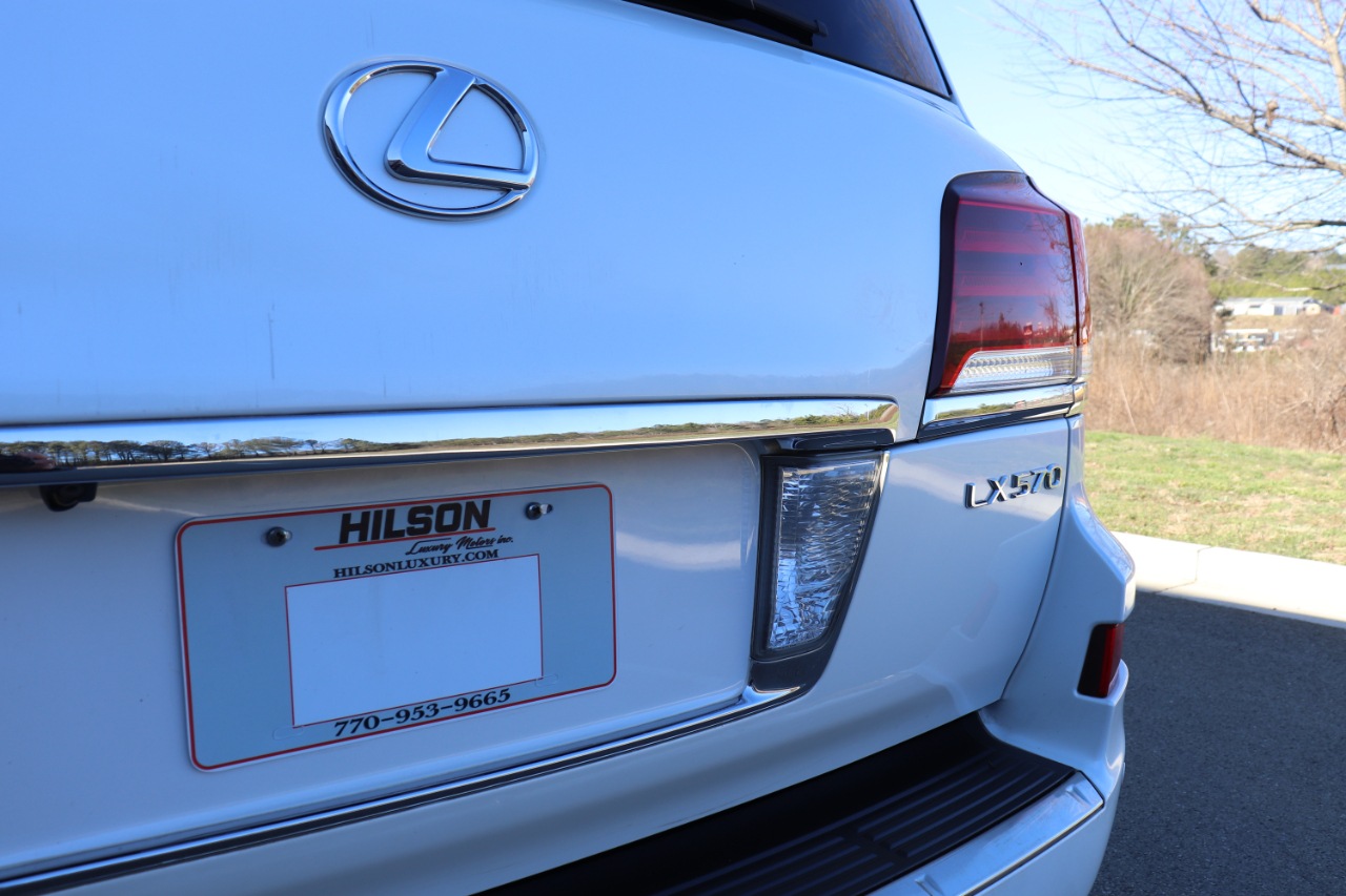 Lexus LX 570 4WD 4dr 2013