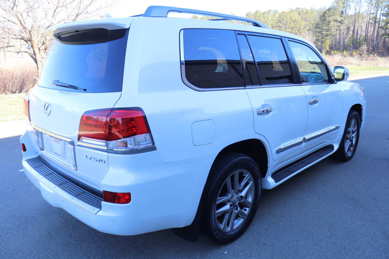 Lexus LX 570 4WD 4dr 2013