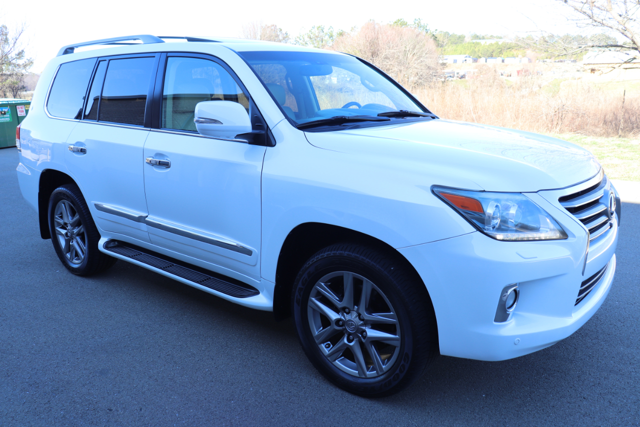 Lexus LX 570 4WD 4dr 2013