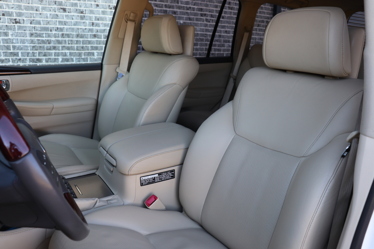 Lexus LX 570 4WD 4dr 2013
