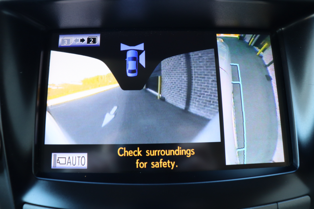 Lexus LX 570 4WD 4dr 2013