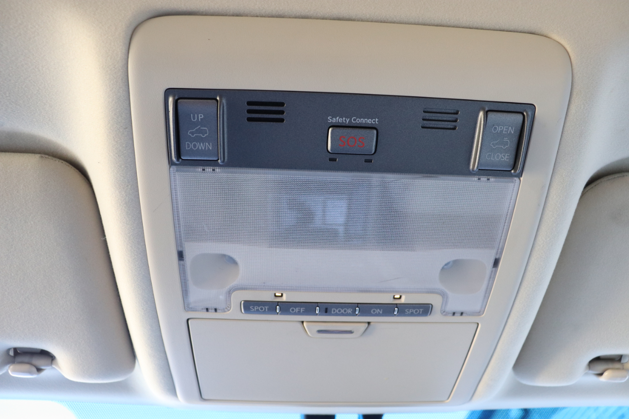 Lexus LX 570 4WD 4dr 2013