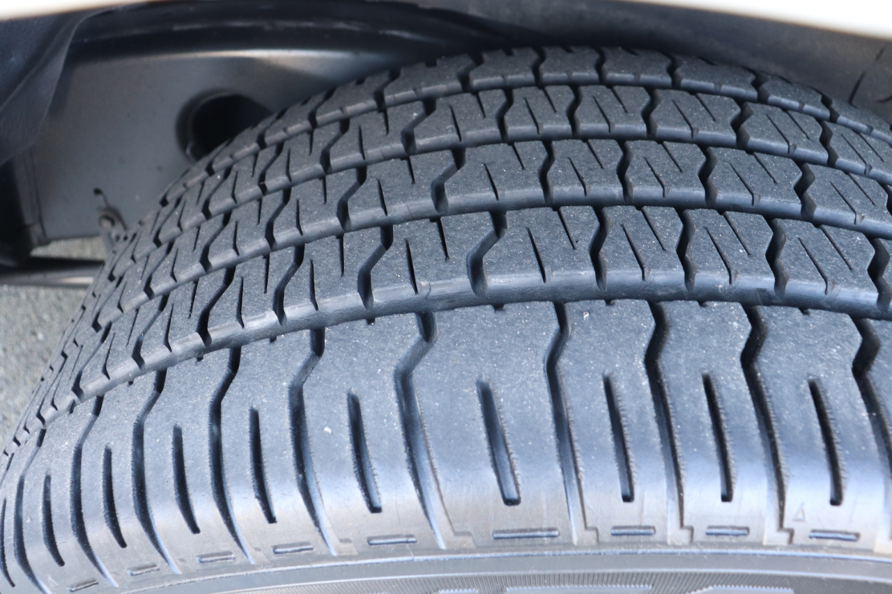 Lexus LX 570 4WD 4dr 2013