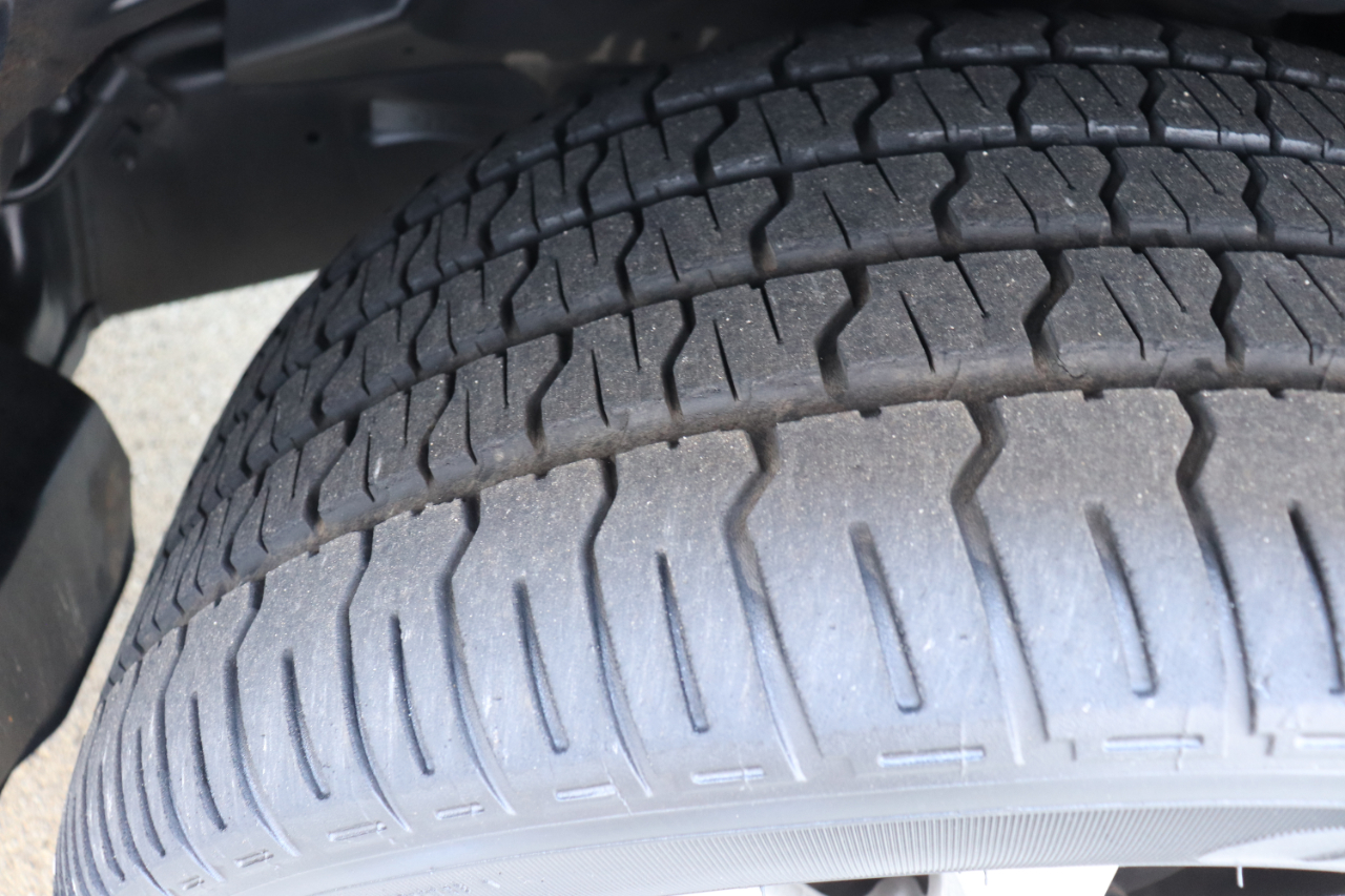 Lexus LX 570 4WD 4dr 2013