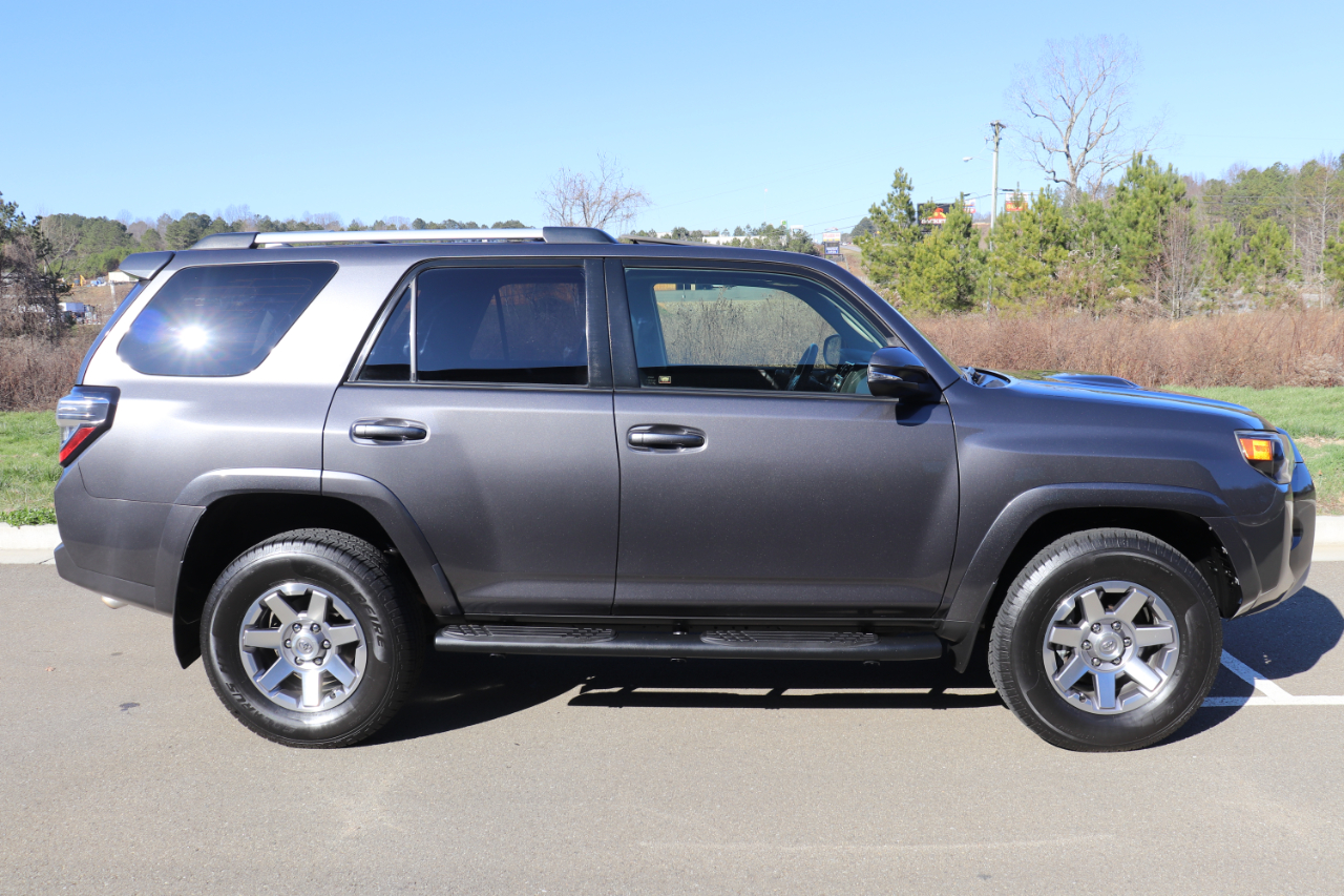 Toyota 4Runner 4WD 4dr V6 Trail Premium (Natl) 2016