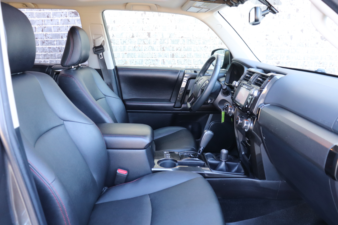 Toyota 4Runner 4WD 4dr V6 Trail Premium (Natl) 2016