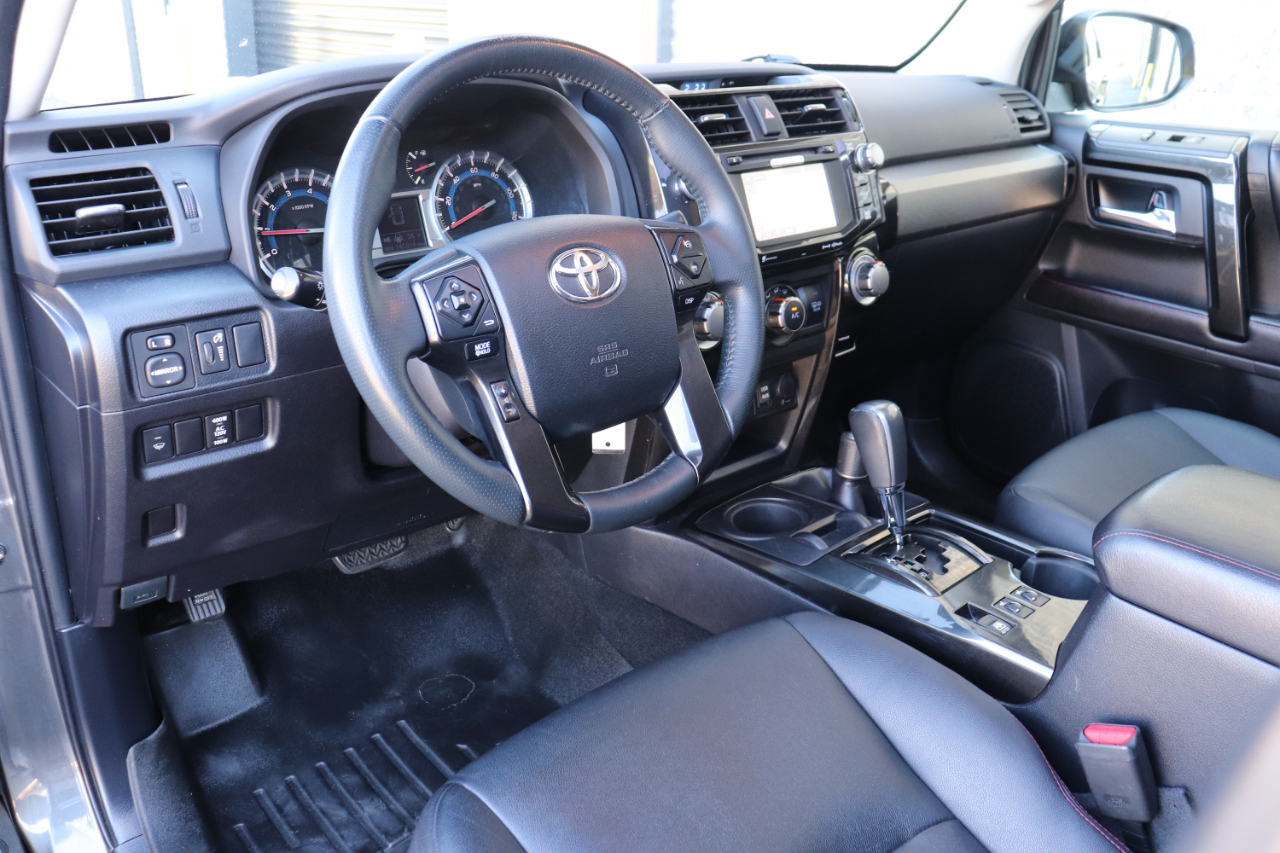 Toyota 4Runner 4WD 4dr V6 Trail Premium (Natl) 2016