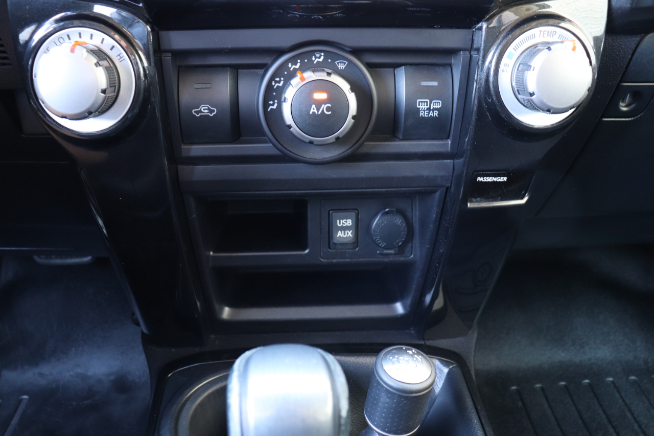 Toyota 4Runner 4WD 4dr V6 Trail Premium (Natl) 2016