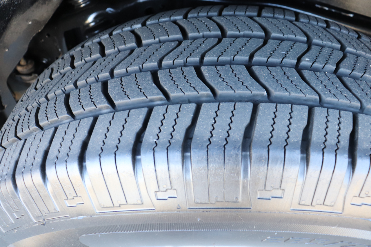 Toyota 4Runner 4WD 4dr V6 Trail Premium (Natl) 2016