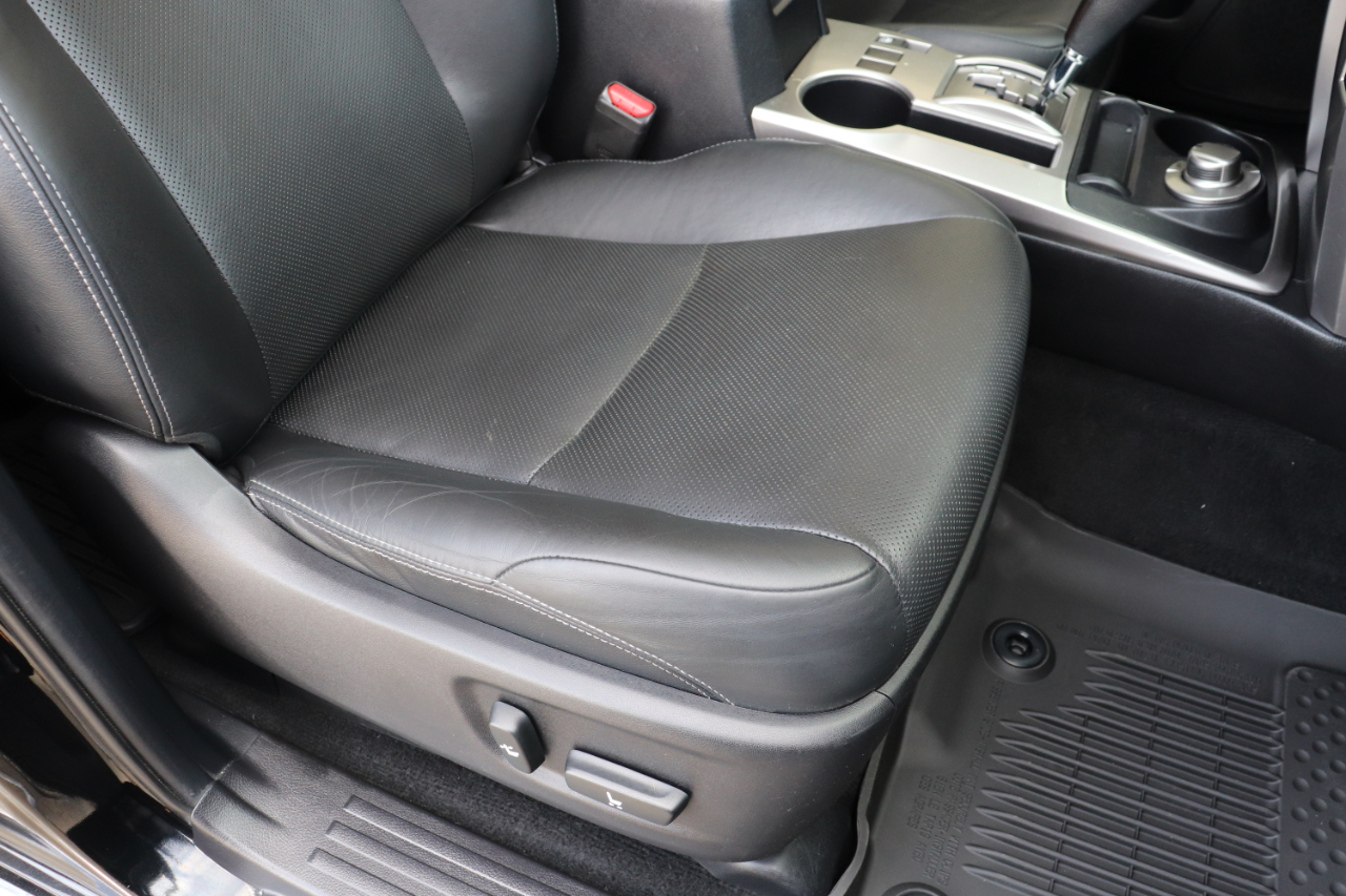 Toyota 4Runner Limited 4WD 2015