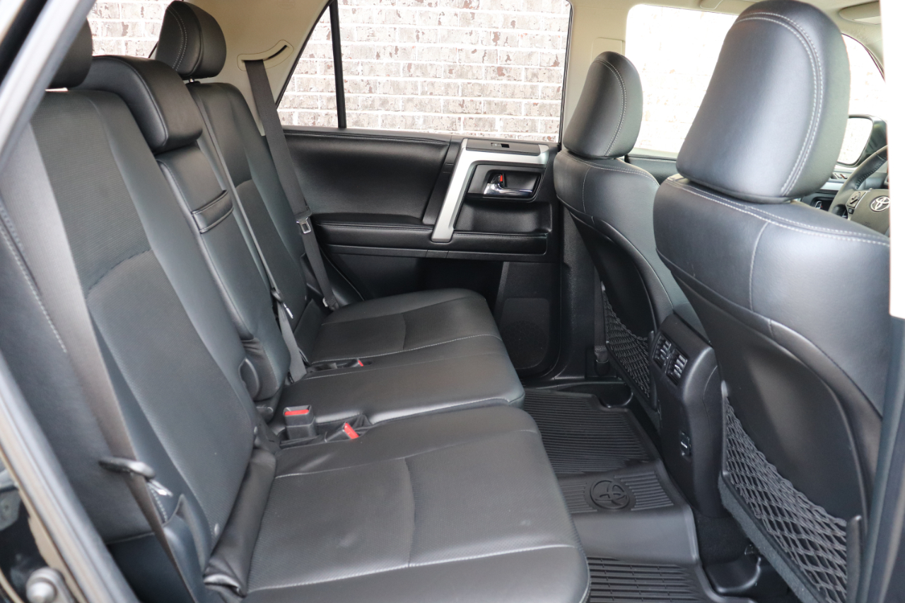 Toyota 4Runner Limited 4WD 2015