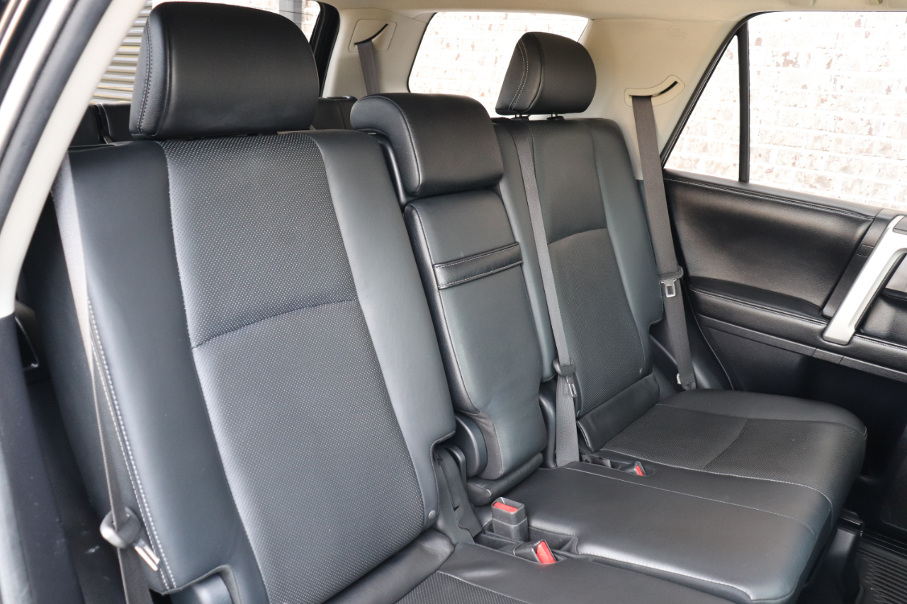 Toyota 4Runner Limited 4WD 2015